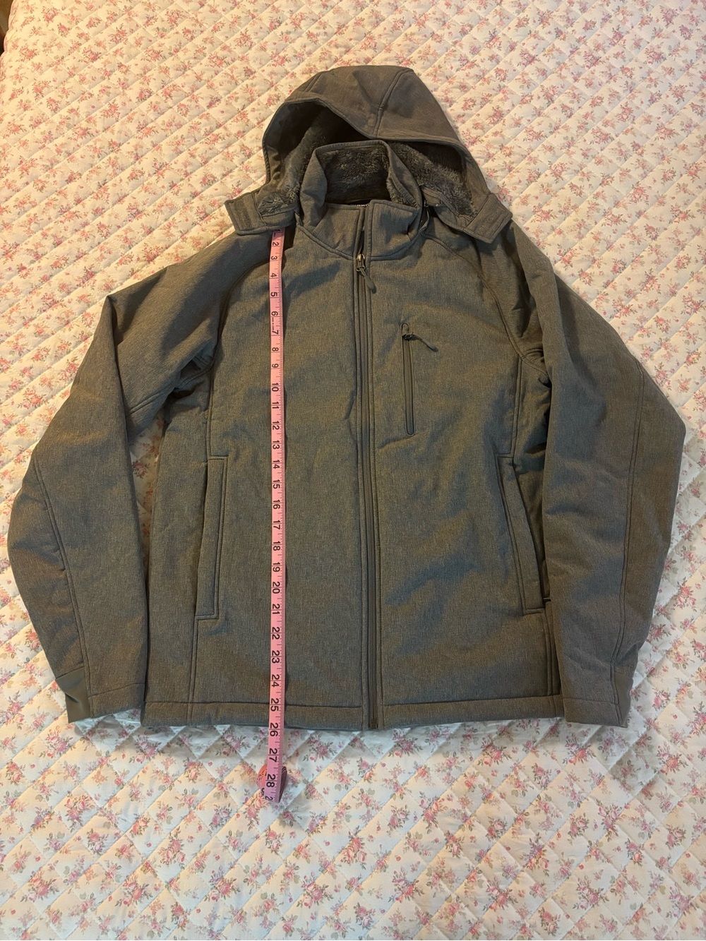 Kirkland Hooded Softshell Jacket Bundle
